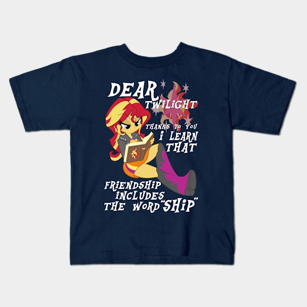 Friend "ship" is magic! Kids T-Shirt by DistopiaDesing